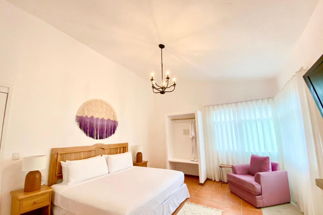 Hotel Cala Blanca เควนาวากา ภายนอก รูปภาพ