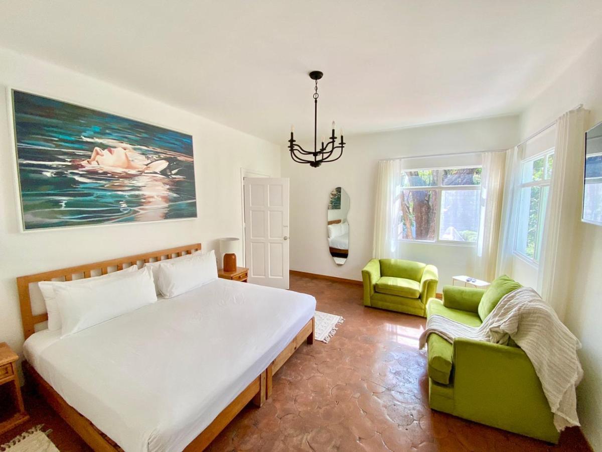 Hotel Cala Blanca เควนาวากา ภายนอก รูปภาพ